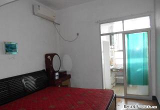 解放路中建国际通讯广场附近精装一室一厅一厨一卫 - 衡阳28生活网 hy.28life.com